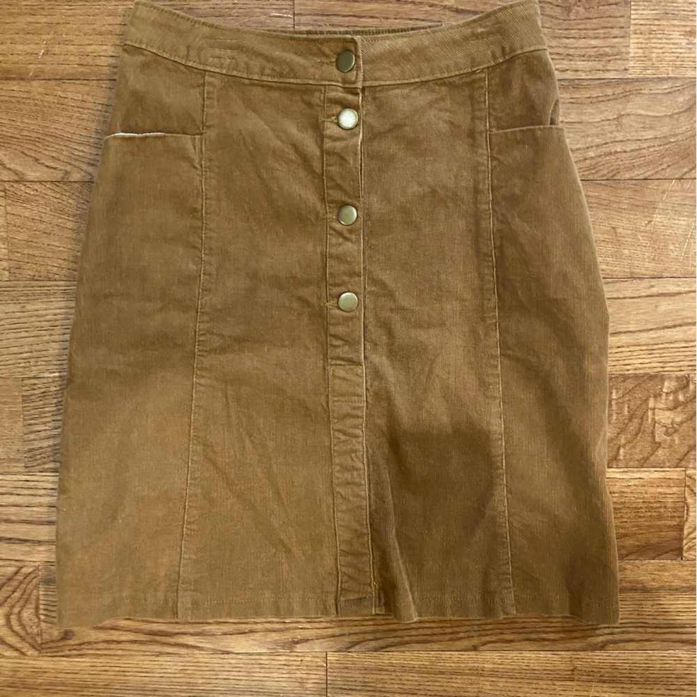 brand new boutique skirt